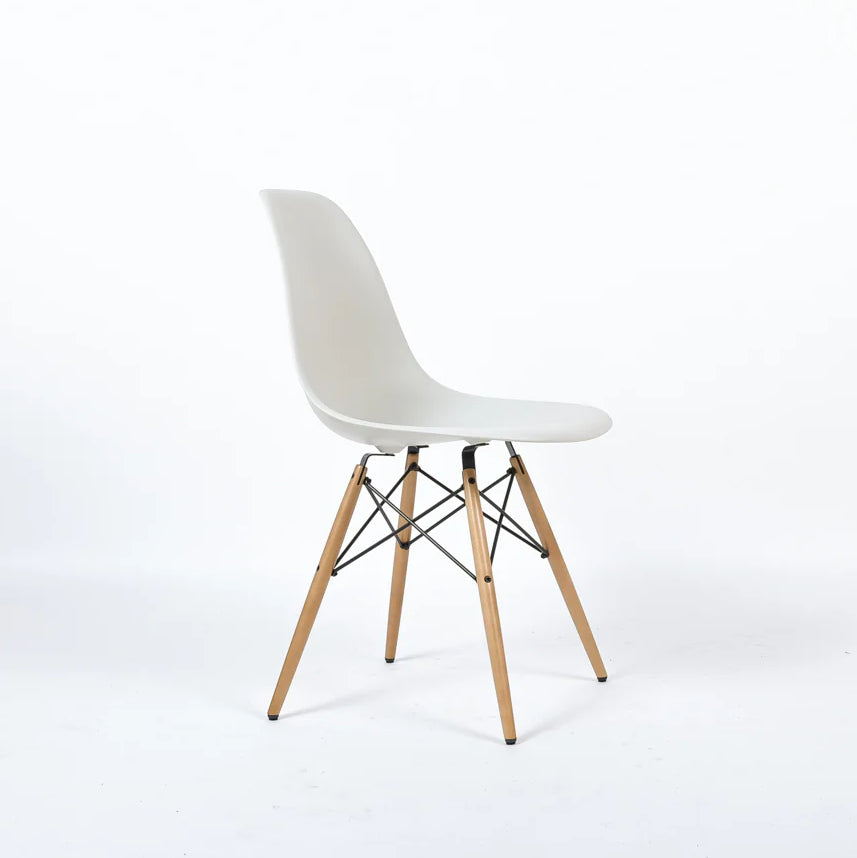 Eames Plastic Chair